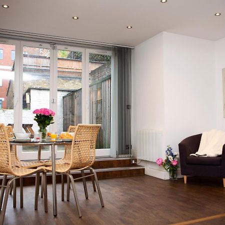 Apt 1, Trafalgar Square 1St Floor By Indigo Flats London Eksteriør bilde